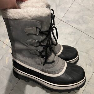 Sorel Gray and Black Winter Boots
